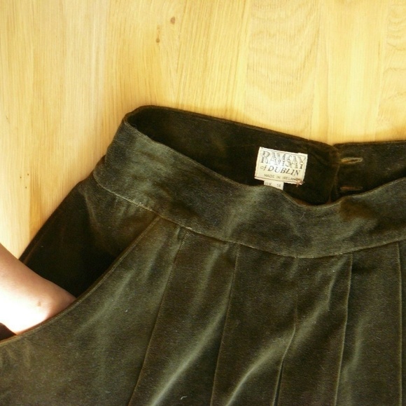 Vintage skirt - Picture 3 of 7